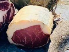 Charcuterie corse fermière. Lonzu